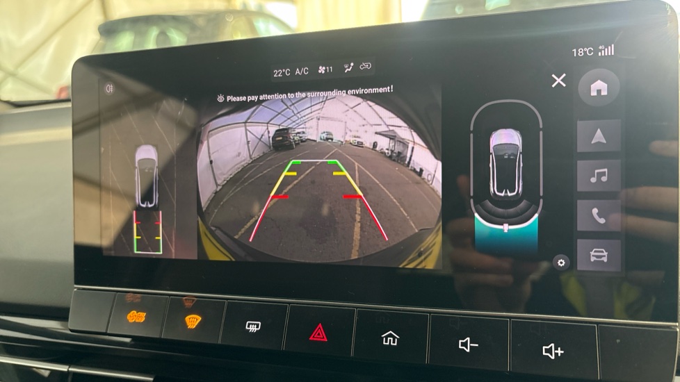 MG MG4 reverse camera