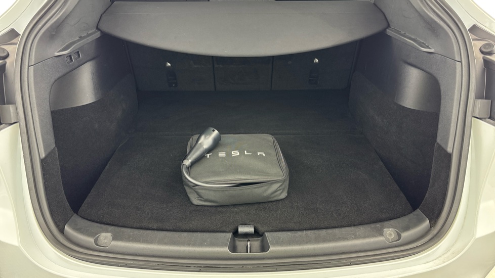 TESLA MODEL Y HATCHBACK Long Range AWD 5dr Auto