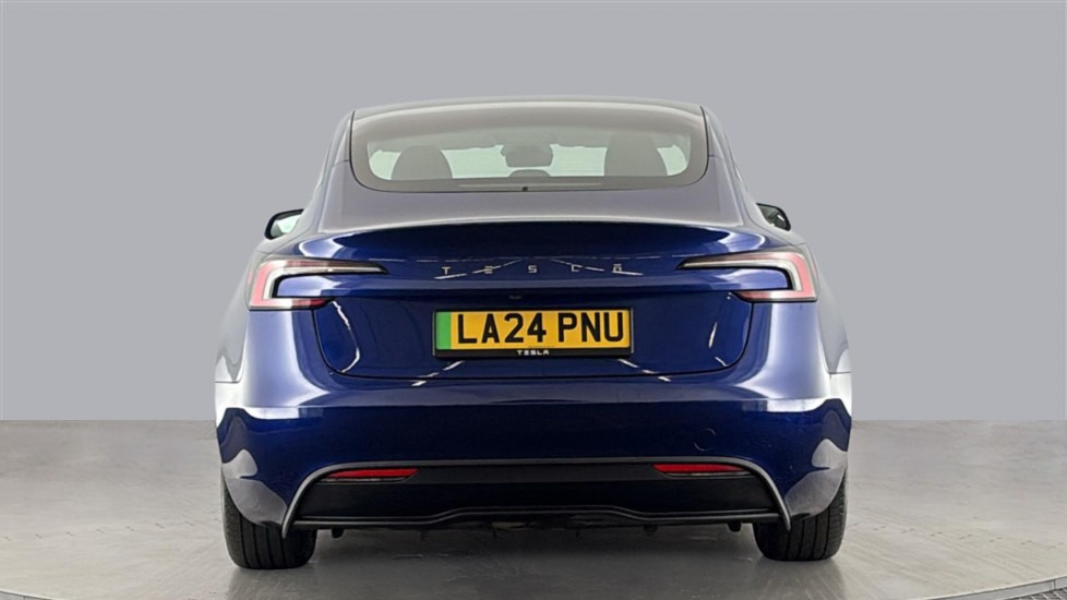 TESLA MODEL 3 SALOON RWD 4dr Auto