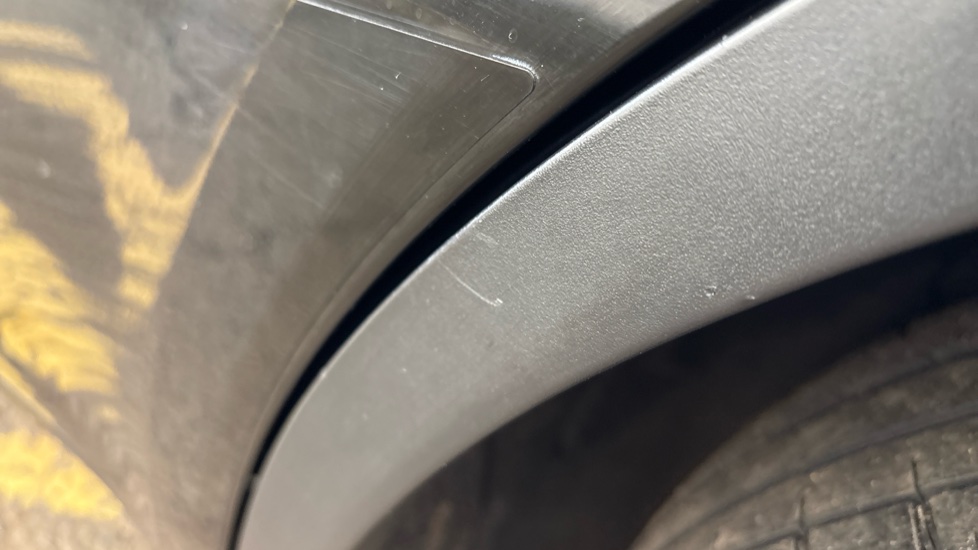 TESLA MODEL Y HATCHBACK Long Range AWD 5dr Auto