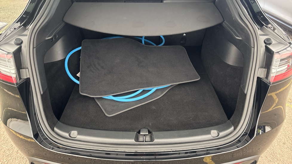 TESLA MODEL Y HATCHBACK Long Range AWD 5dr Auto
