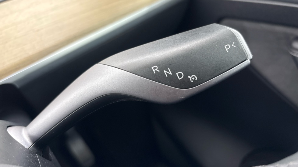 TESLA MODEL Y HATCHBACK Long Range AWD 5dr Auto