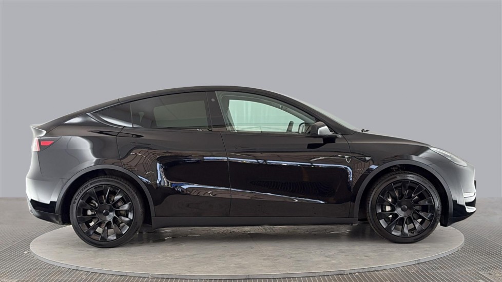 TESLA MODEL Y HATCHBACK Long Range AWD 5dr Auto