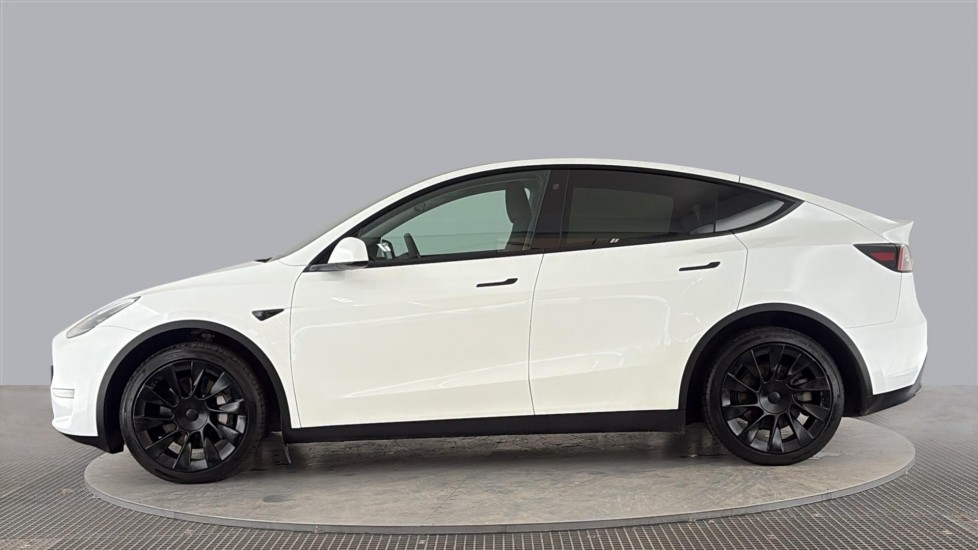 TESLA MODEL Y HATCHBACK Long Range AWD 5dr Auto