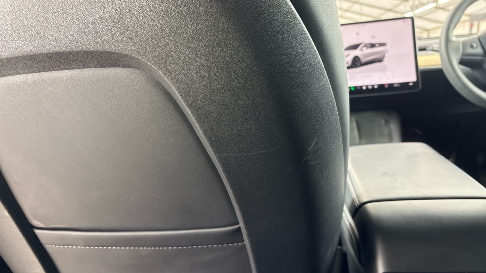 TESLA MODEL Y HATCHBACK Long Range AWD 5dr Auto