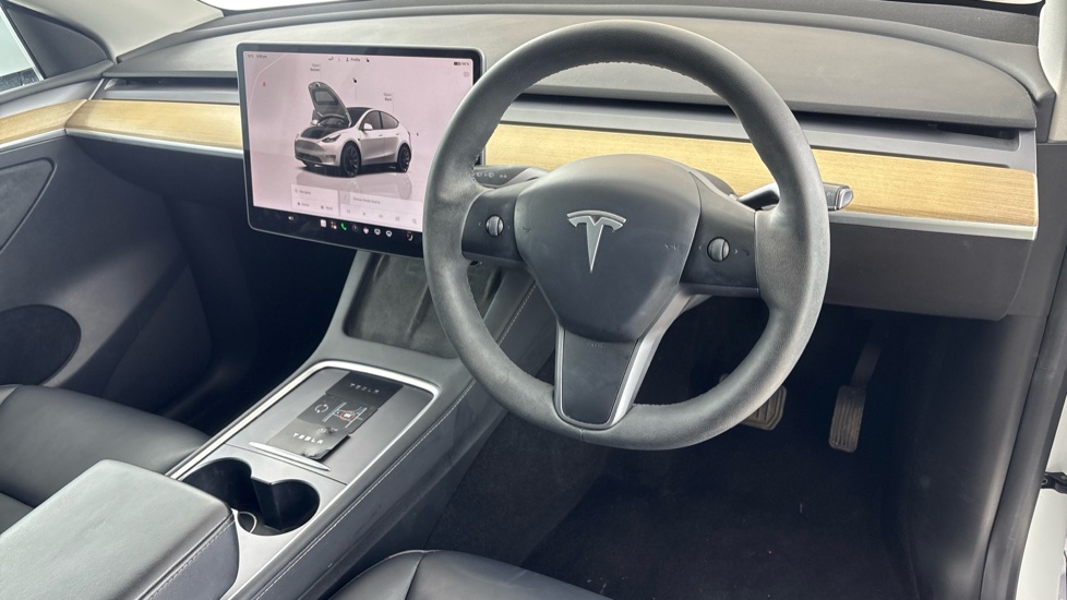 TESLA MODEL Y HATCHBACK Long Range AWD 5dr Auto