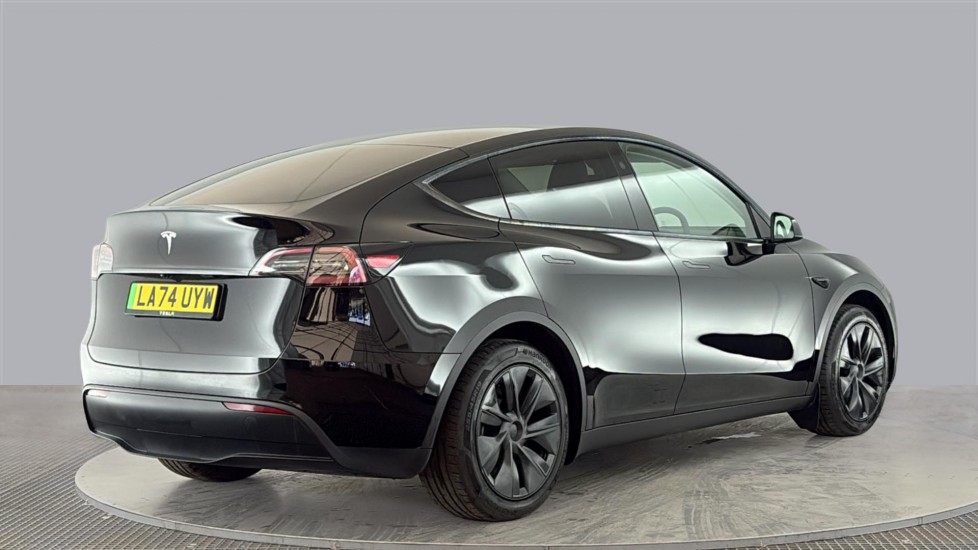 TESLA MODEL Y Image 5