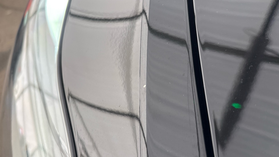 TESLA MODEL Y Chips
