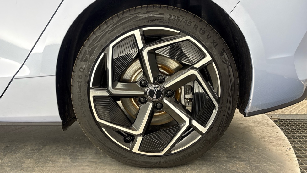 BYD SEAL SALOON 230kW Design 83kWh 4dr Auto