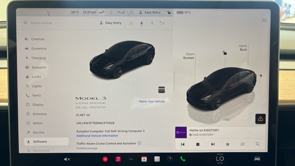 TESLA MODEL 3 Image 13