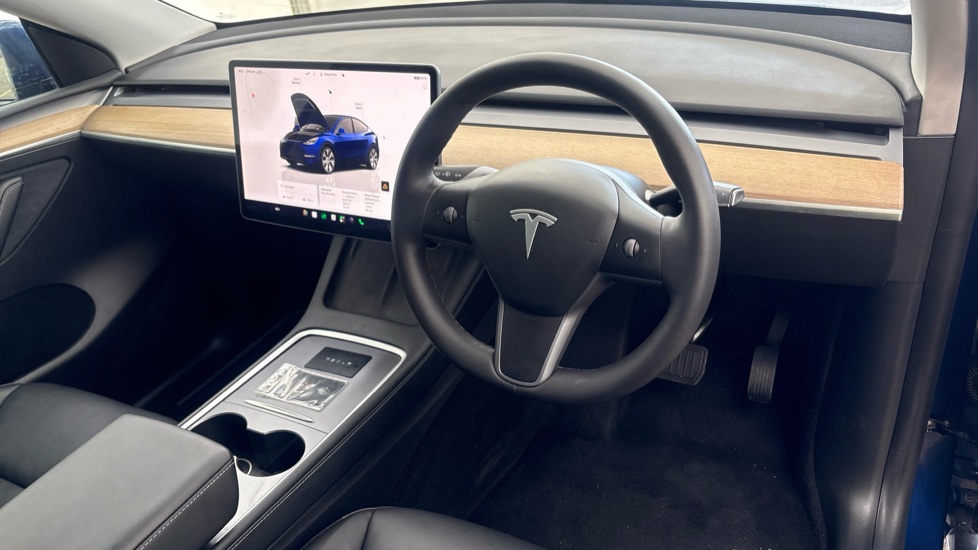 TESLA MODEL Y HATCHBACK Long Range AWD 5dr Auto