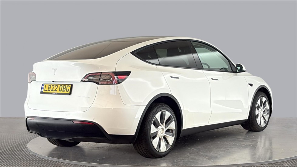 TESLA MODEL Y Image 5