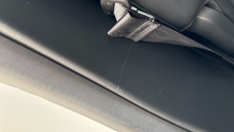TESLA MODEL Y Scratches