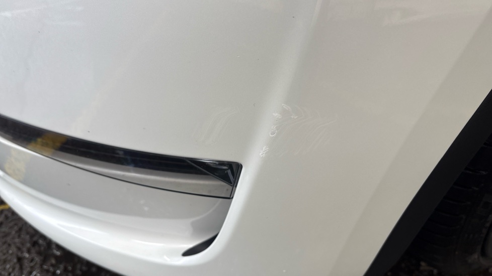 TESLA MODEL Y HATCHBACK Performance AWD 5dr Auto