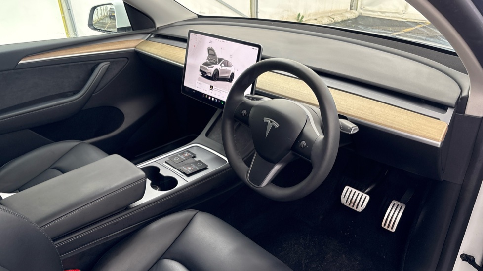 TESLA MODEL Y HATCHBACK Performance AWD 5dr Auto