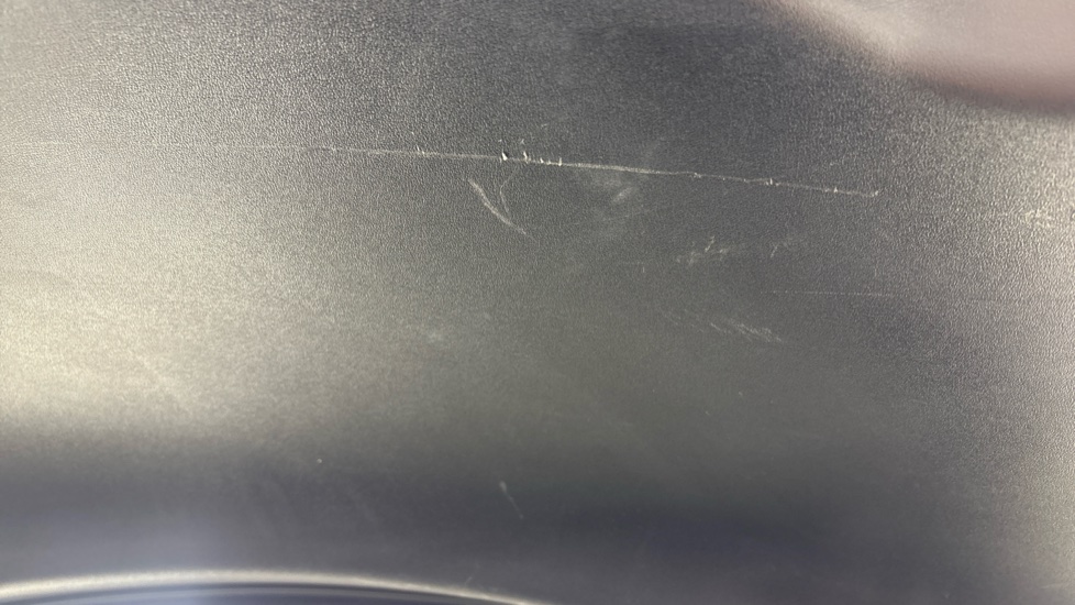 TESLA MODEL 3 scratches