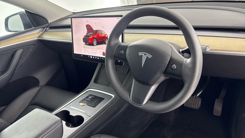 TESLA MODEL Y HATCHBACK Long Range AWD 5dr Auto