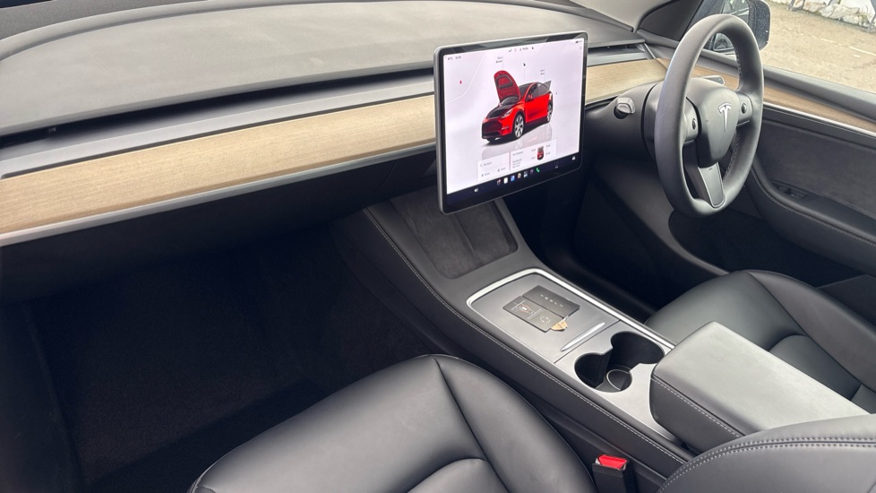 TESLA MODEL Y HATCHBACK Long Range AWD 5dr Auto
