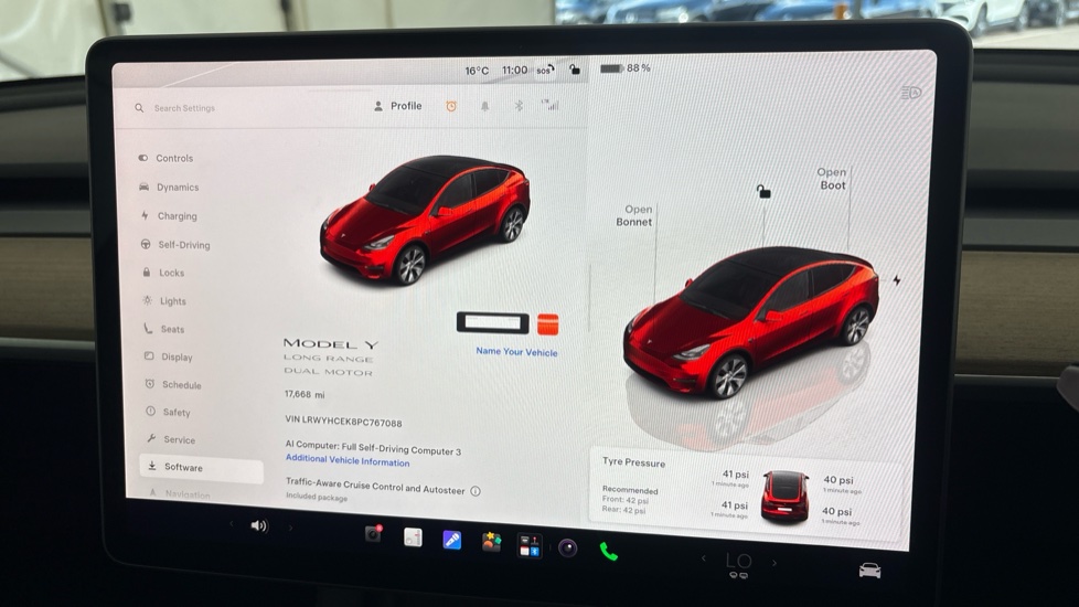 TESLA MODEL Y HATCHBACK Long Range AWD 5dr Auto