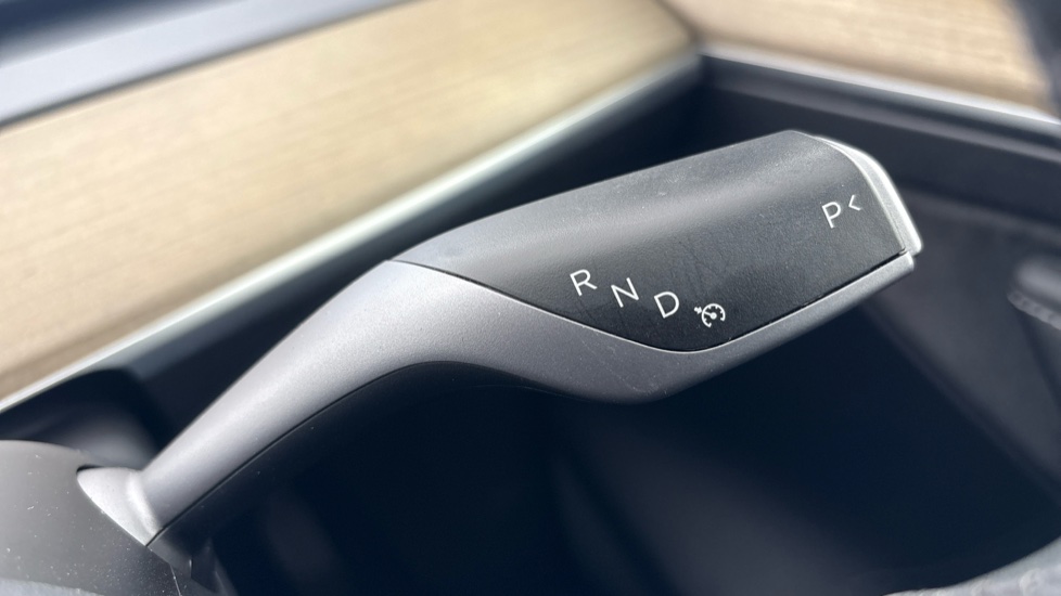 TESLA MODEL Y HATCHBACK Long Range AWD 5dr Auto