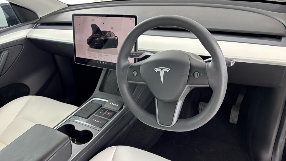 TESLA MODEL Y HATCHBACK Long Range AWD 5dr Auto