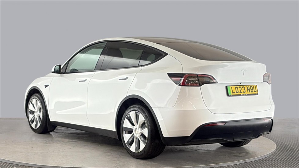 TESLA MODEL Y HATCHBACK RWD 5dr Auto