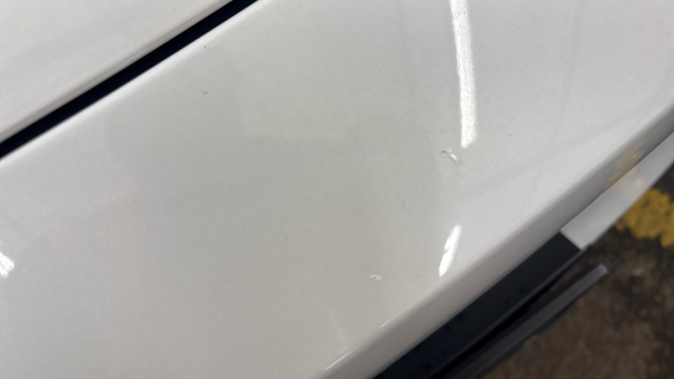 TESLA MODEL Y HATCHBACK RWD 5dr Auto