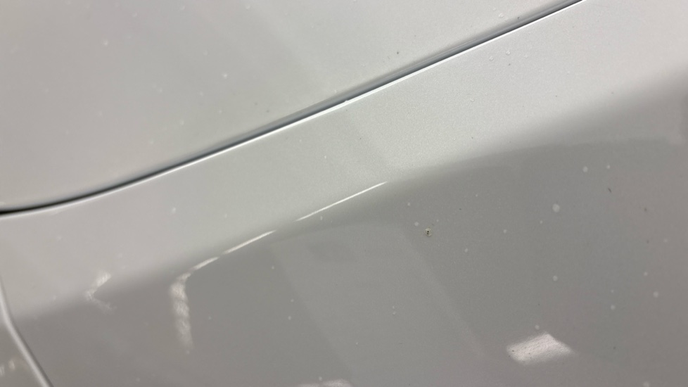 TESLA MODEL Y HATCHBACK Long Range AWD 5dr Auto