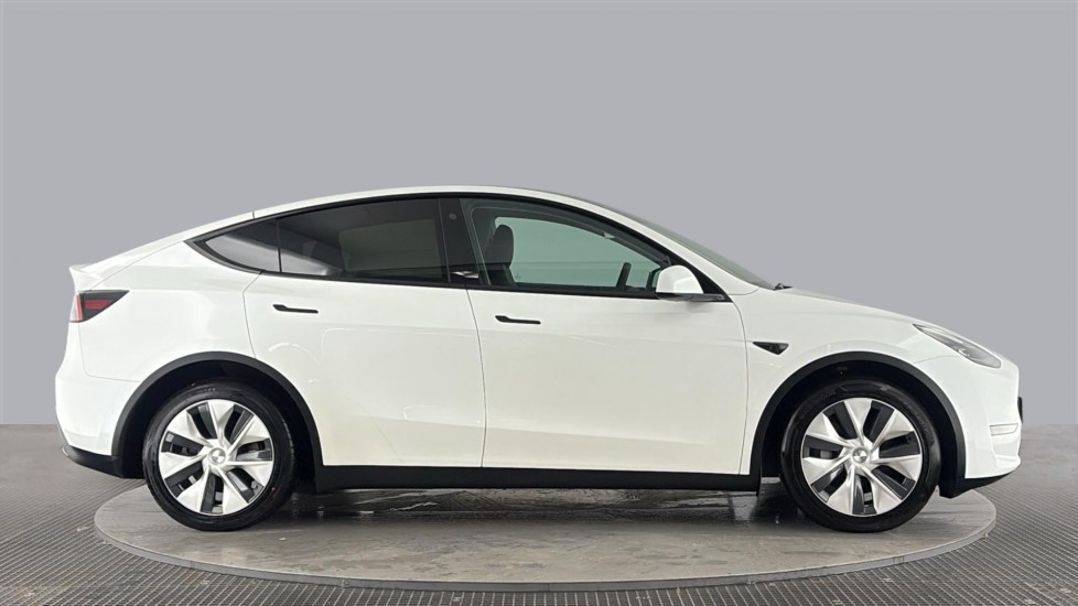 TESLA MODEL Y HATCHBACK Long Range AWD 5dr Auto