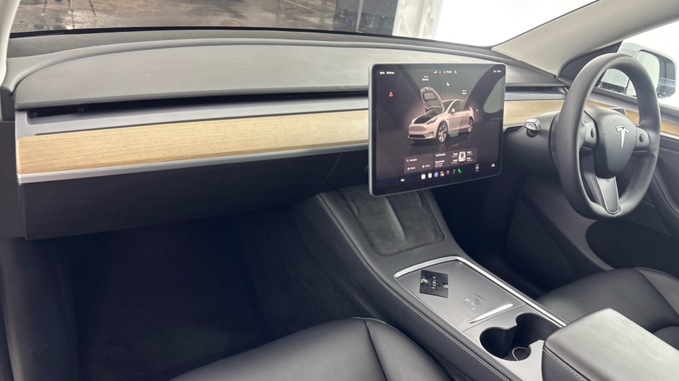 TESLA MODEL Y HATCHBACK Long Range AWD 5dr Auto