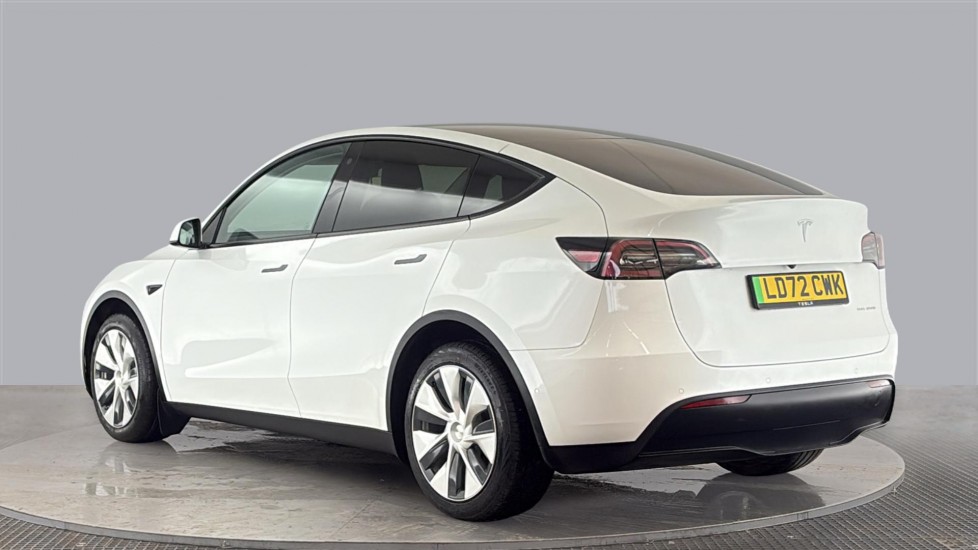 TESLA MODEL Y Image 3