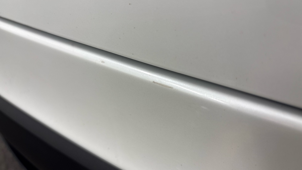 TESLA MODEL Y HATCHBACK Long Range AWD 5dr Auto