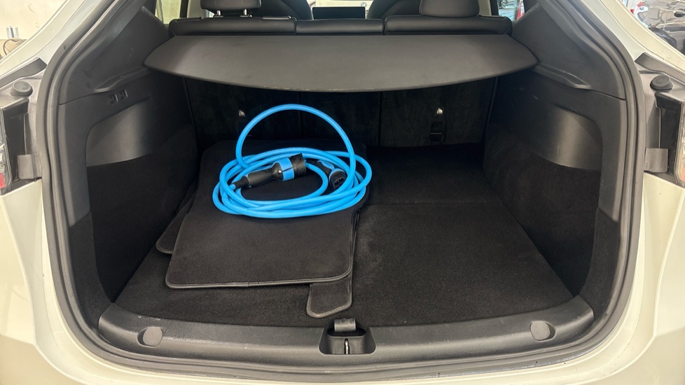 TESLA MODEL Y HATCHBACK Long Range AWD 5dr Auto