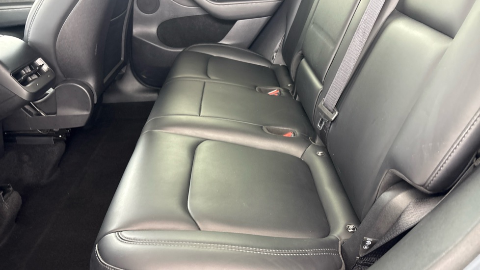 TESLA MODEL Y HATCHBACK Long Range AWD 5dr Auto