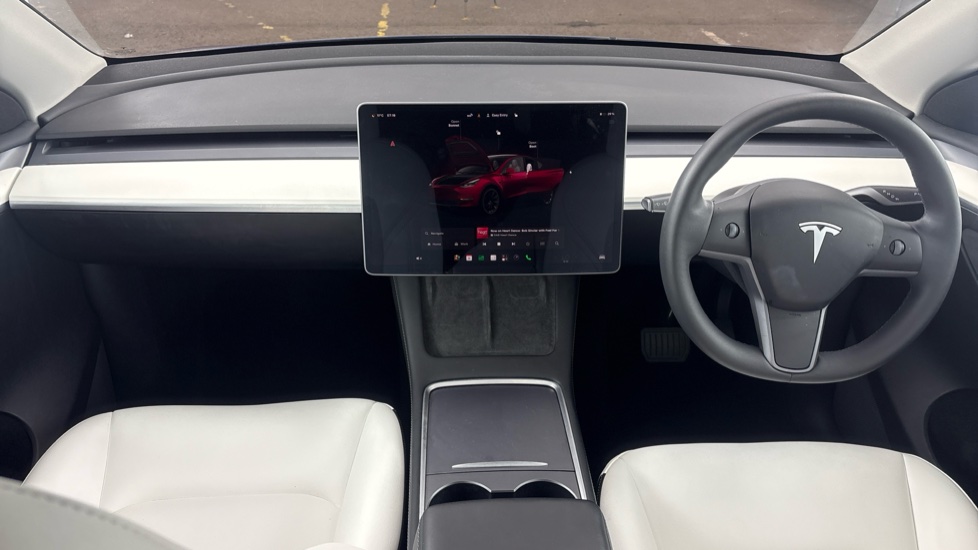 TESLA MODEL Y Image 11