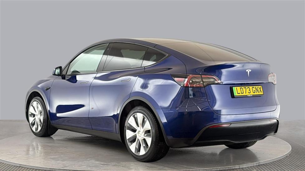 TESLA MODEL Y HATCHBACK RWD 5dr Auto