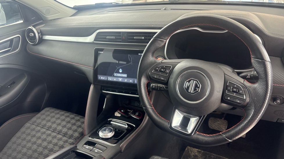 MG MOTOR UK ZS ELECTRIC HATCHBACK 115kW SE EV Long Range 73kWh 5dr Auto