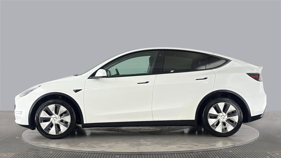 TESLA MODEL Y HATCHBACK Long Range AWD 5dr Auto