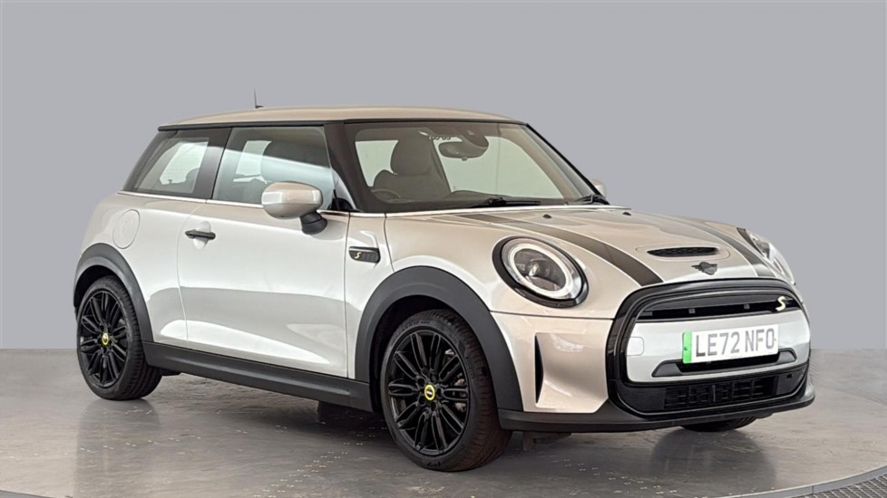 MINI HATCHBACK Image 7