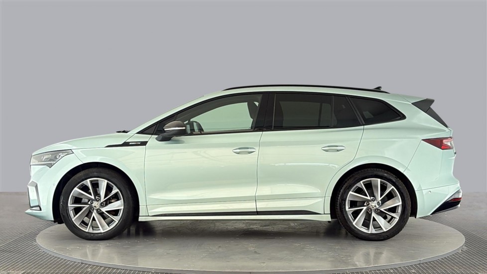 SKODA ENYAQ Image 2