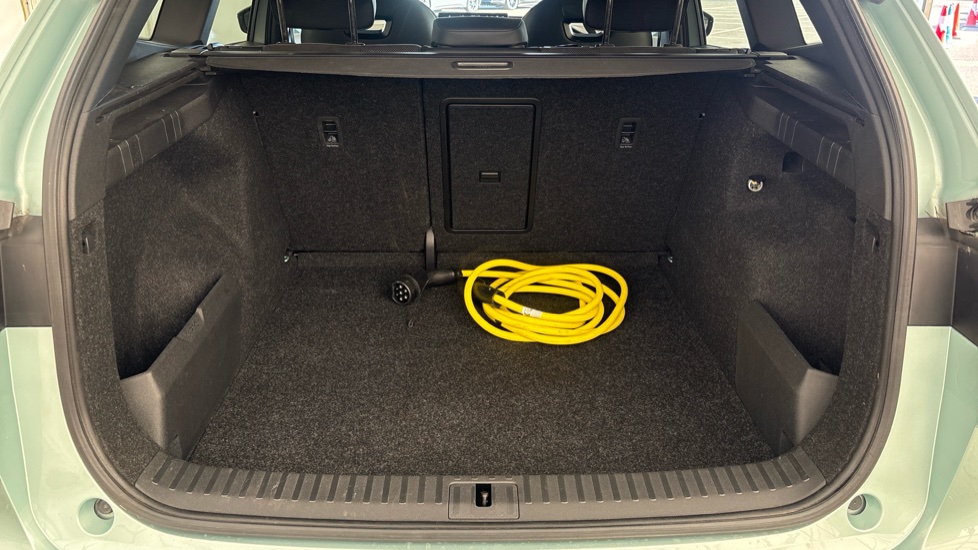SKODA ENYAQ Image 15