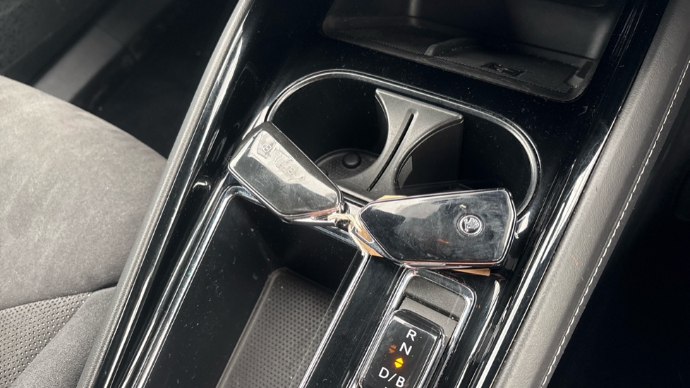 SKODA ENYAQ 2 keys available