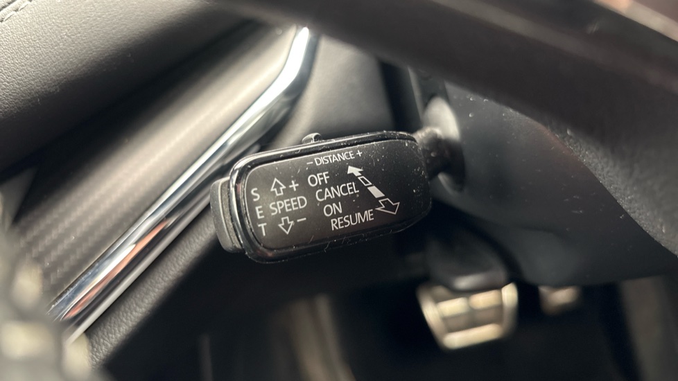 SKODA ENYAQ Cruise control