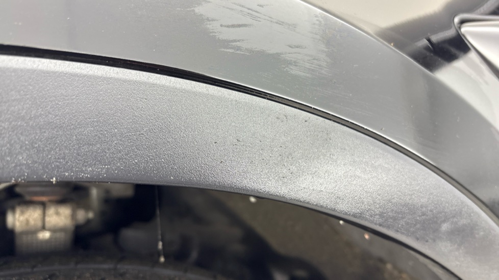 TESLA MODEL Y HATCHBACK RWD 5dr Auto