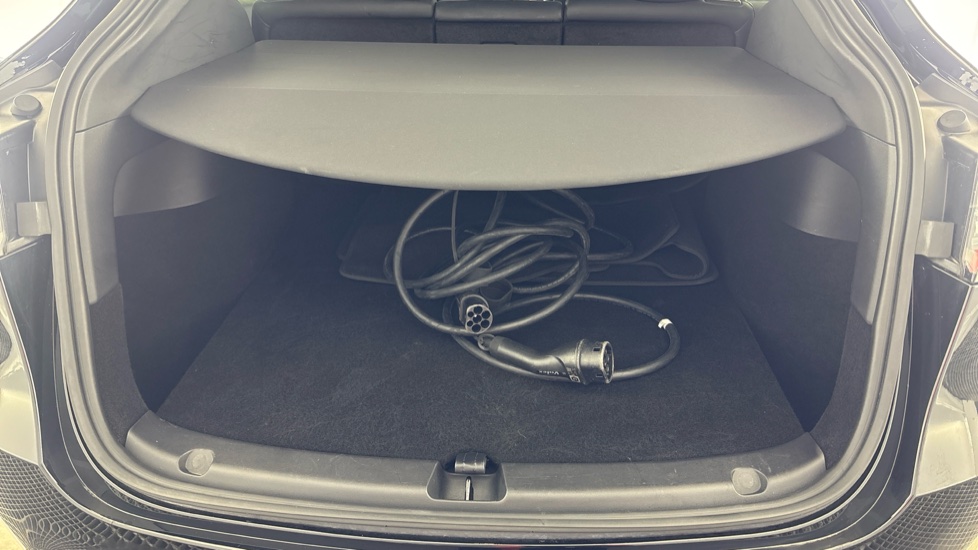 TESLA MODEL Y HATCHBACK RWD 5dr Auto