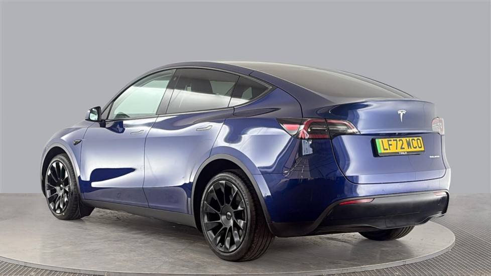 TESLA MODEL Y Image 3