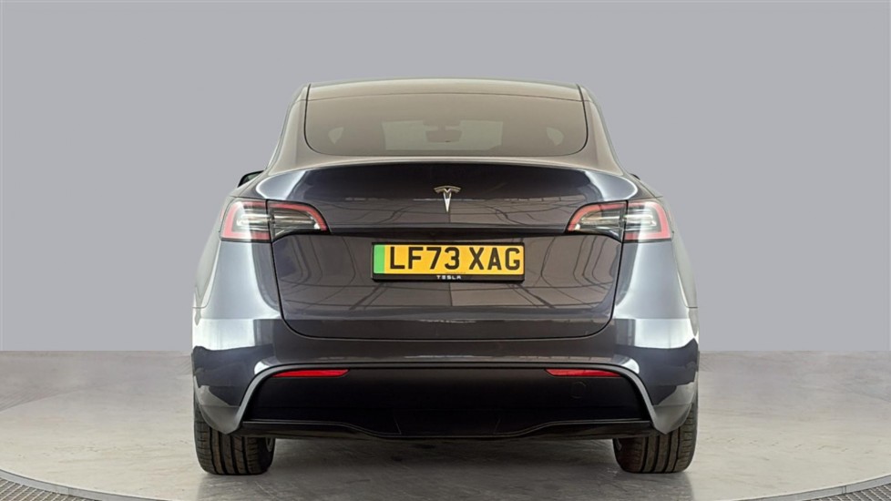 TESLA MODEL Y Image 4