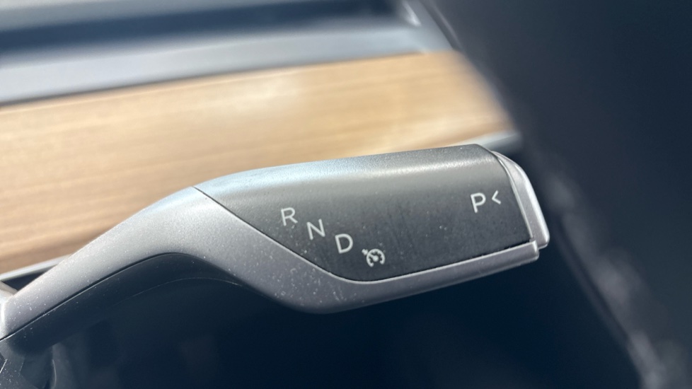 TESLA MODEL 3 SALOON Long Range RWD 4dr Auto