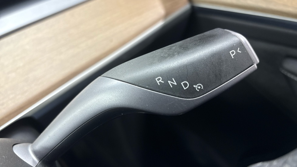 TESLA MODEL Y HATCHBACK Long Range AWD 5dr Auto