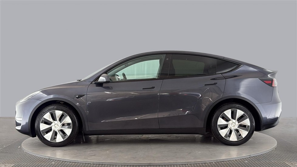 TESLA MODEL Y Image 2